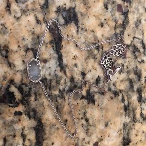 Kendra Scott necklace